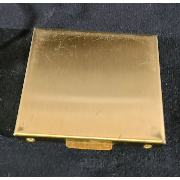 Large vintage rococo style brass pill box - Picture 8 of 8